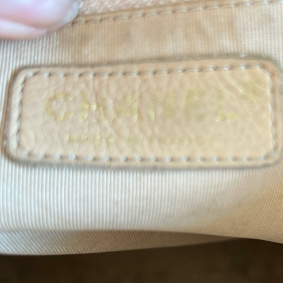 Chanel Caviar Petite Shopping Tote - Picture 11 of 15